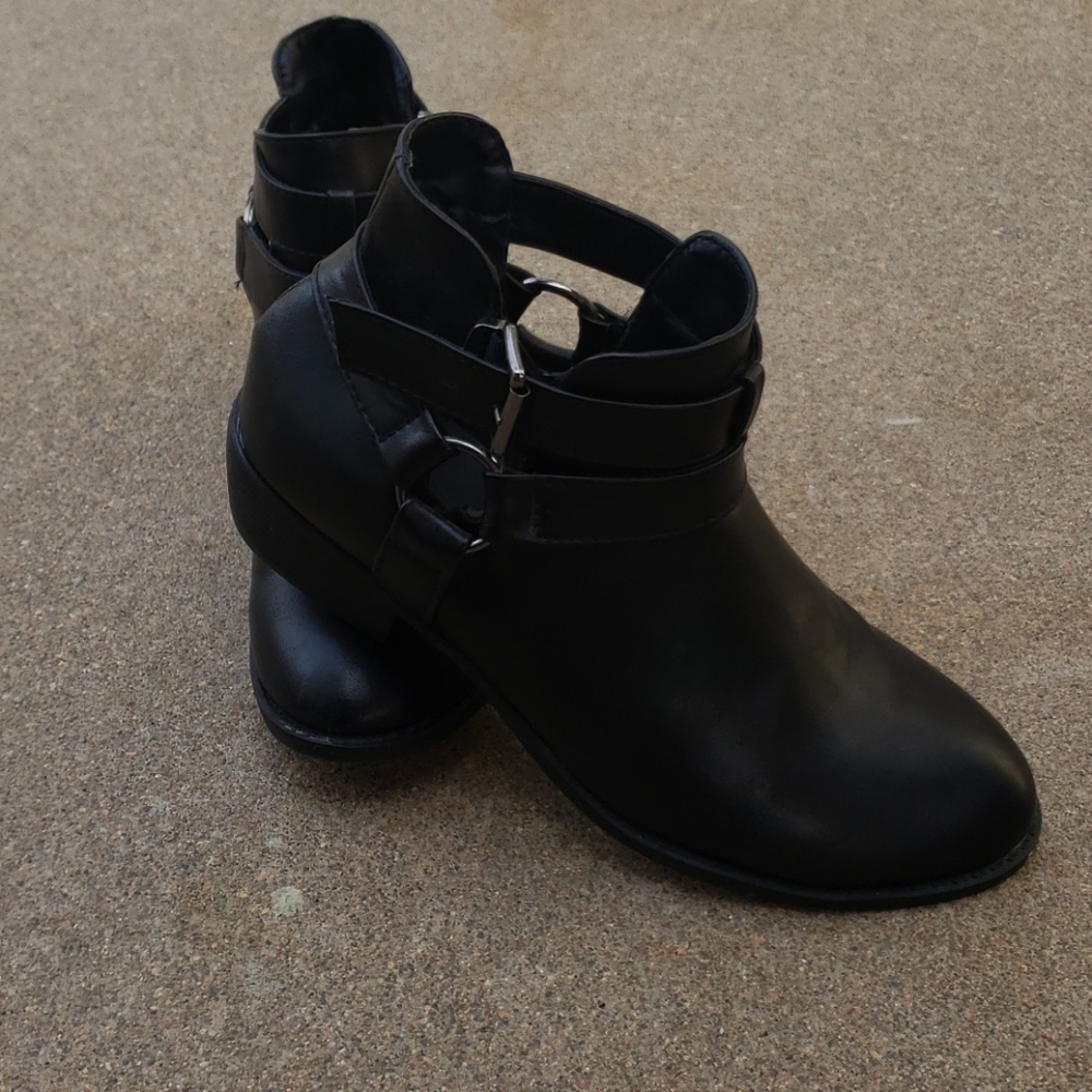 Black Bootie